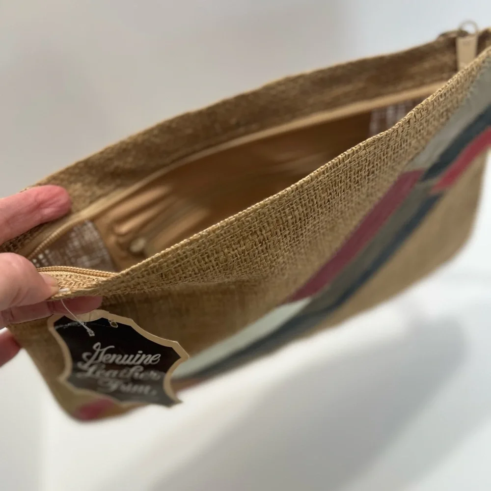 Vintage burlap / Jute zippered clutch with genuine leather trim & original tag.